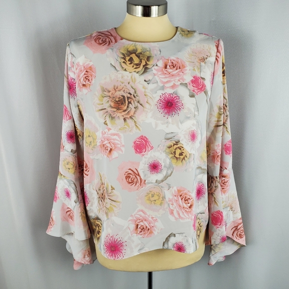 💥Just In💥 Catherine's Button-Back Medium - Picture 2 of 6